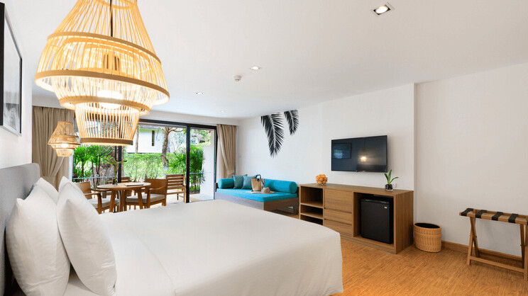 Deluxe Garden Terrace